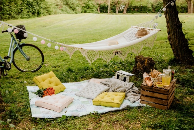 ΚΑΛΟΚΑΙΡΙ ΣΗΜΑΙΝΕΙ ΠΙΚΝΙΚ