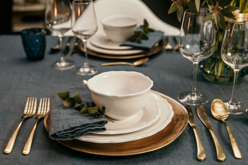 ΒΗΜΑ ΒΗΜΑ ΠΩΣ ΝΑ ΣΤΡΩΣΕΤΕ ΤΟ ΤΕΛΕΙΟ ΤΡΑΠΕΖΙ 